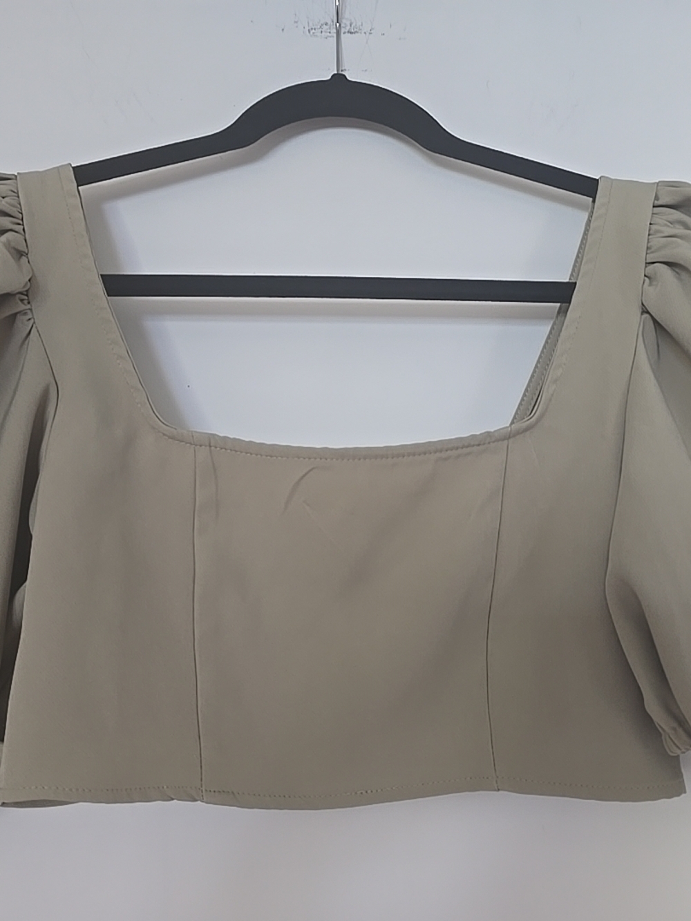 Missguided Women's Sage Green Puff Sleeve Crop Top Square Neck ZipperBack Size 4